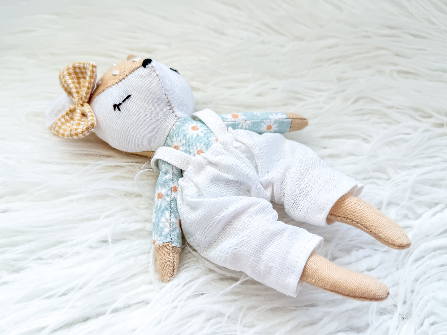 Handmade Linen Deer Mini Doll – Pocket-Sized Woodland Soft Toy for Nursery & Play