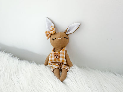 Mini Linen in Bunny in Mustard Gingham