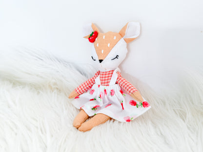 Strawberry Picnic Linen Fawn