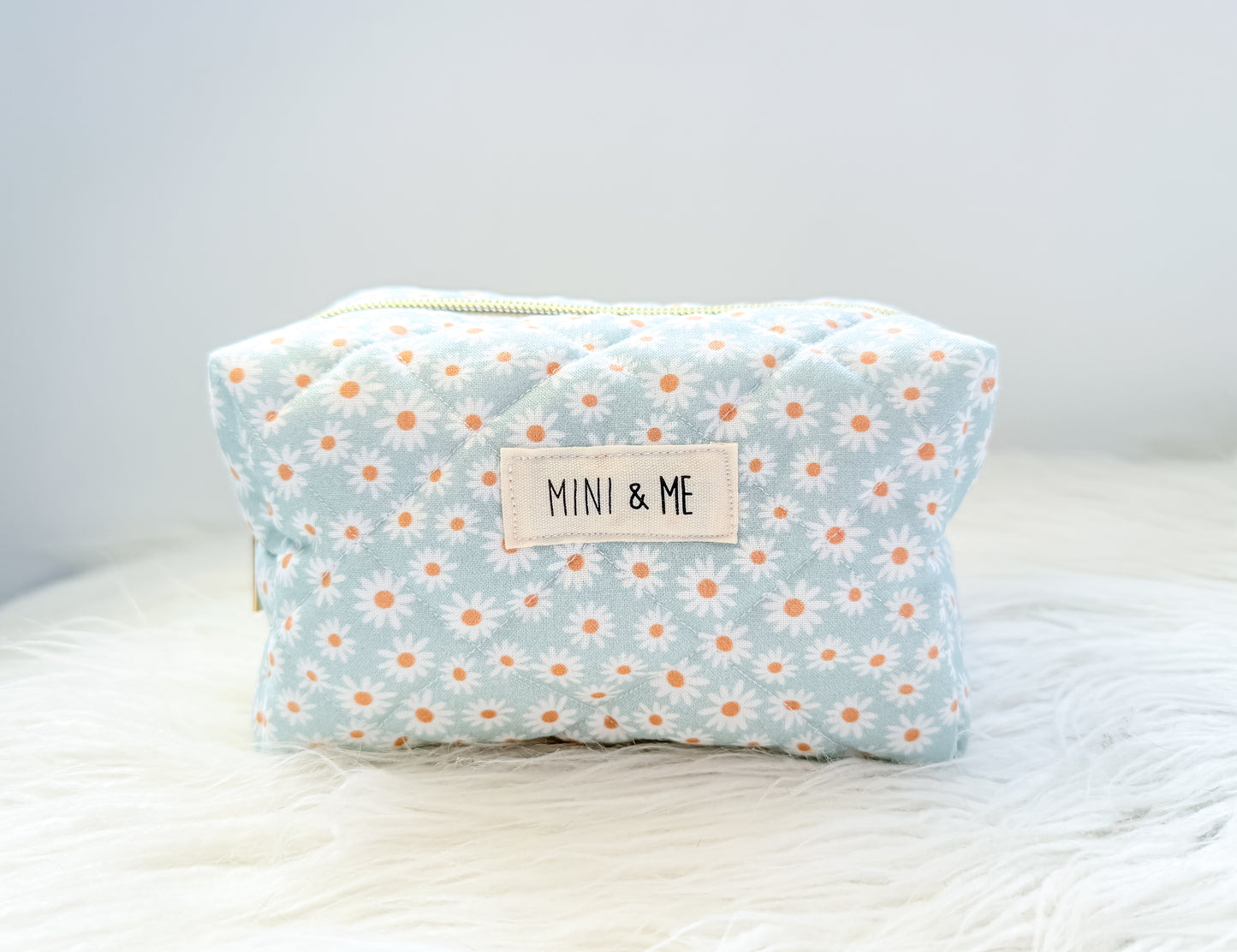 Blue Daisy Quilted Everything Pouch
