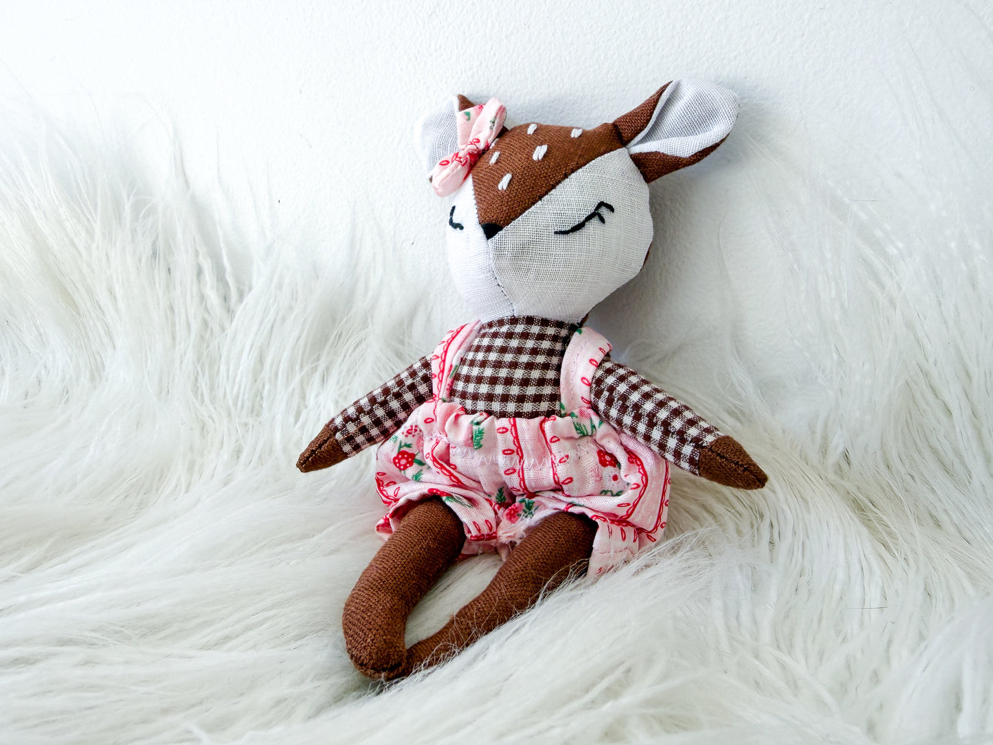 Lily the Floral Linen Fawn