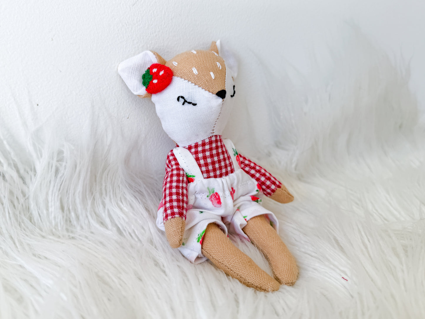 Berry the Strawberry Linen Fawn