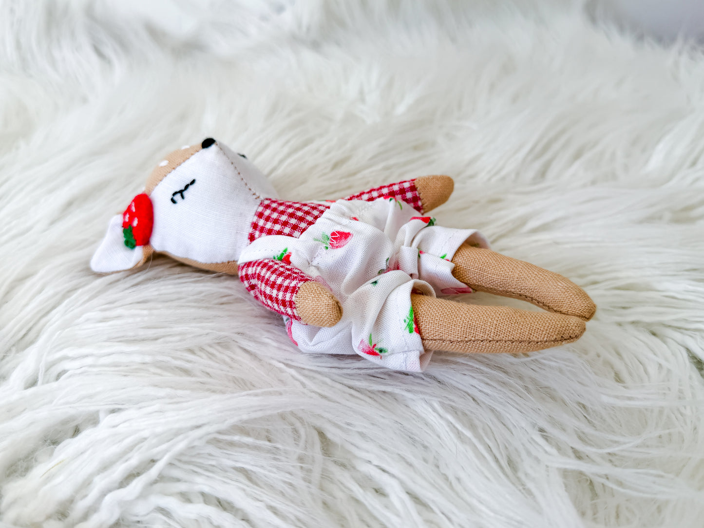 Berry the Strawberry Linen Fawn