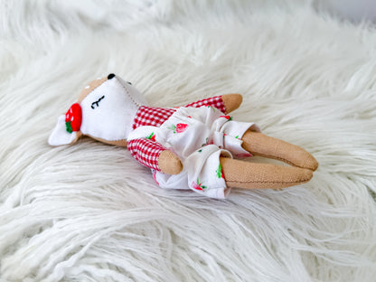 Berry the Strawberry Linen Fawn