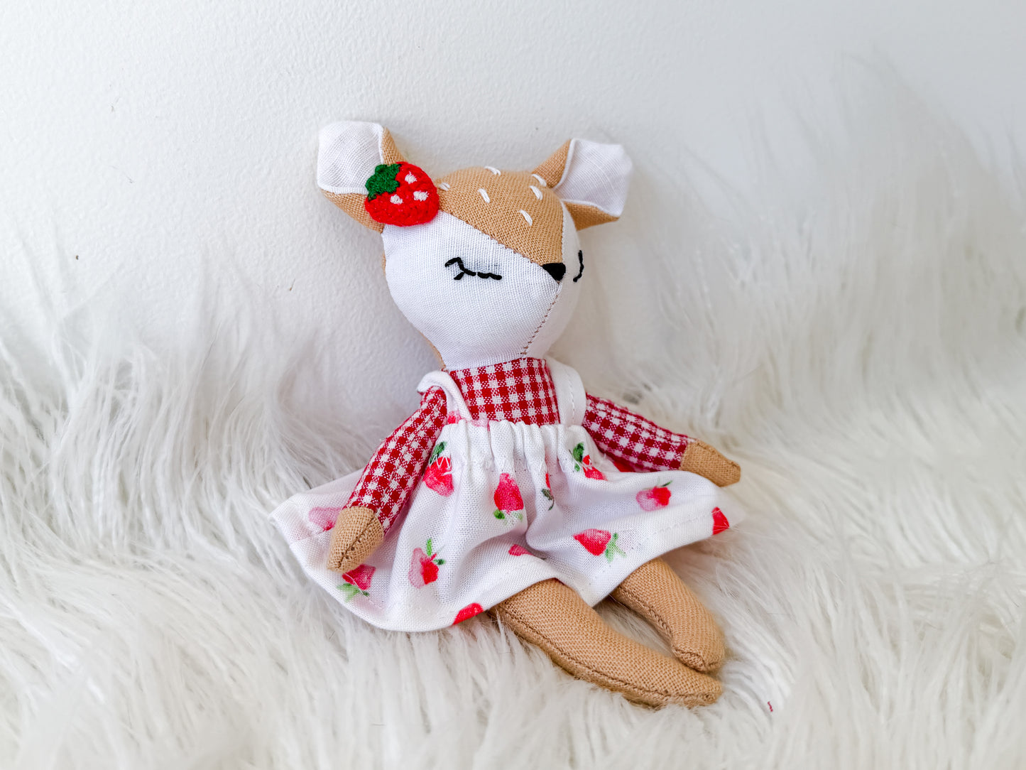Ruby the Strawberry Linen Fawn