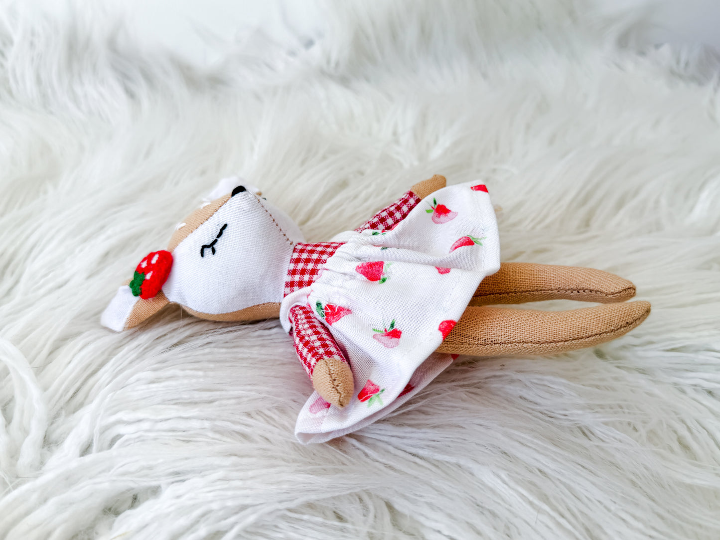 Ruby the Strawberry Linen Fawn