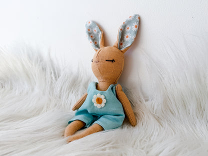 Maisie the Daisy Linen Bunny