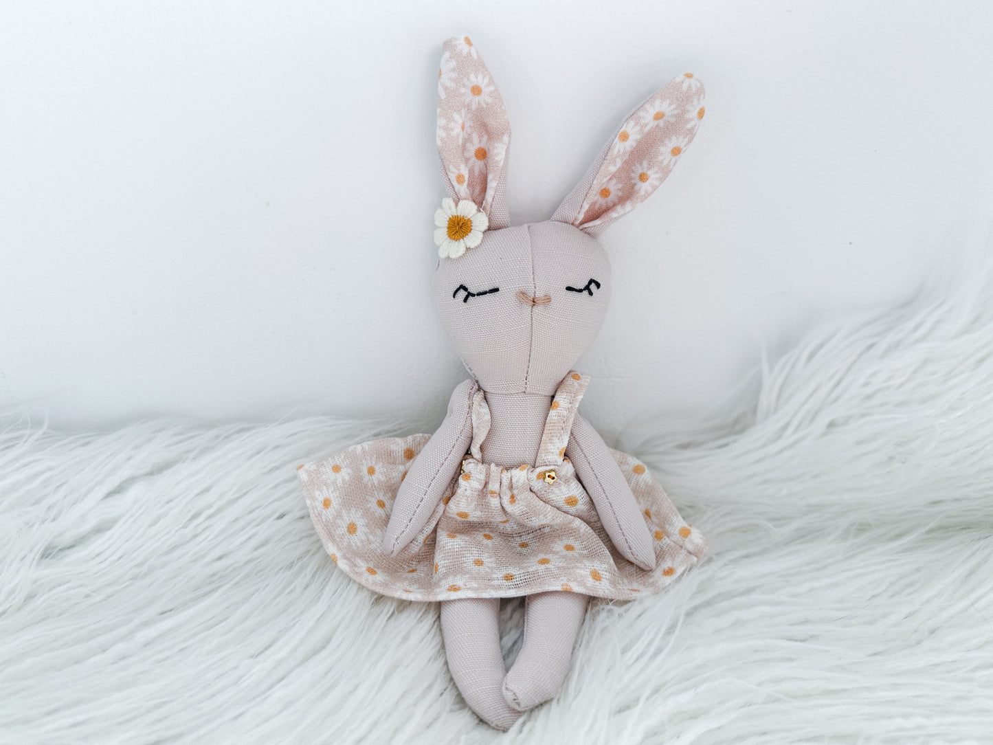 Mini Linen Bunny in Pink Daisy