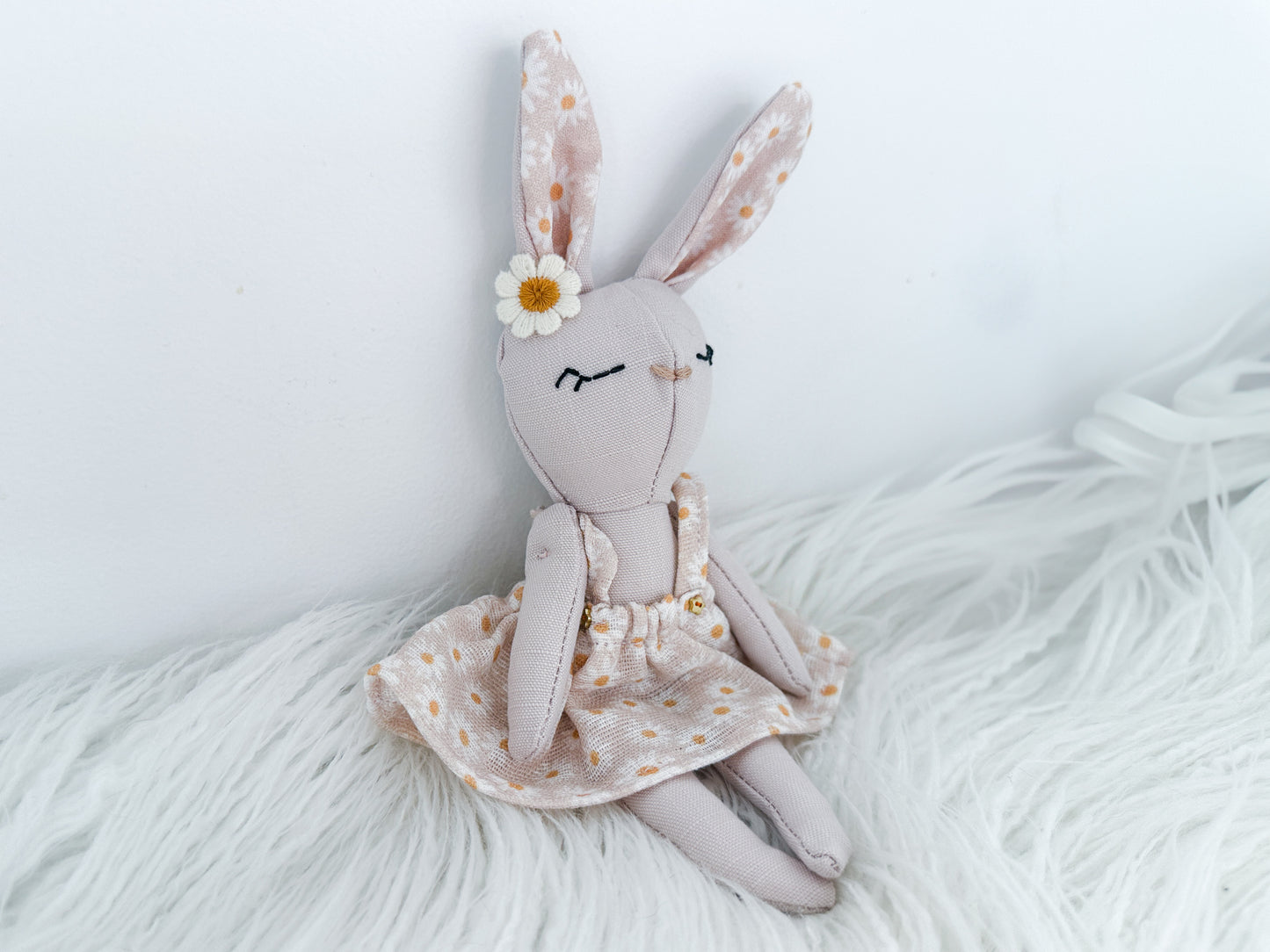 Mini Linen Bunny in Pink Daisy