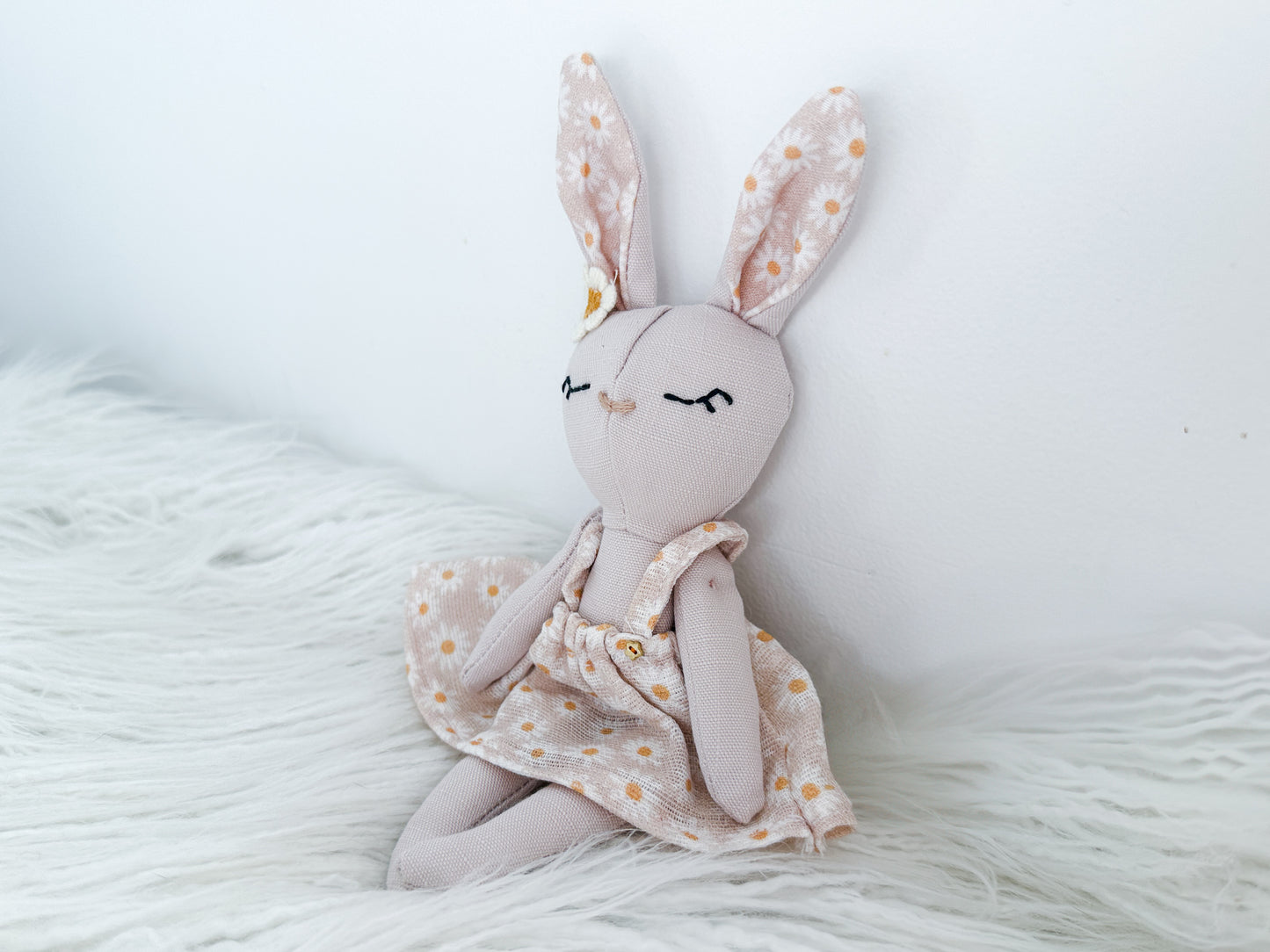 Mini Linen Bunny in Pink Daisy