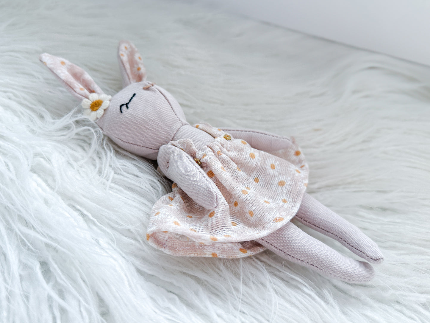 Mini Linen Bunny in Pink Daisy